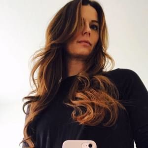 Meet your Posher, Hilary